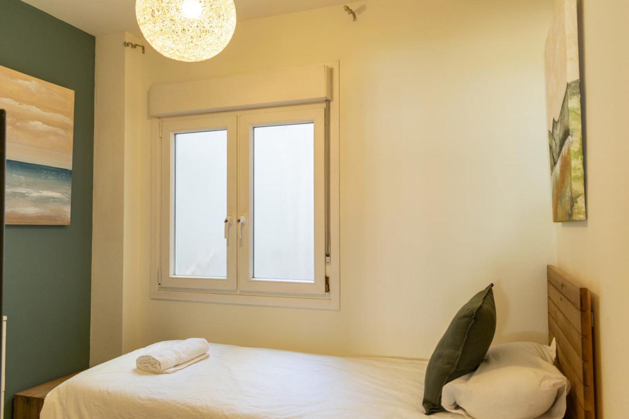 Cozy In Residential Center By Maison Pinata Apartment